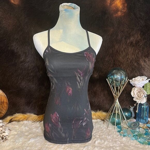 Lululemon tank top 6 (3175) - Picture 1 of 5